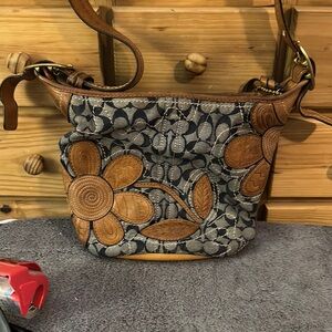 Floral Patterned Shoulder Bag